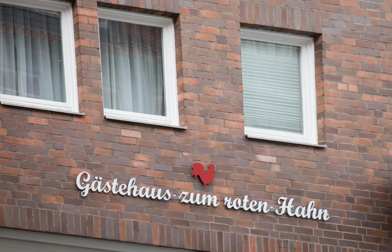 Gaestehaus Zum Roten Hahn ลือเนอบวร์ก ภายนอก รูปภาพ