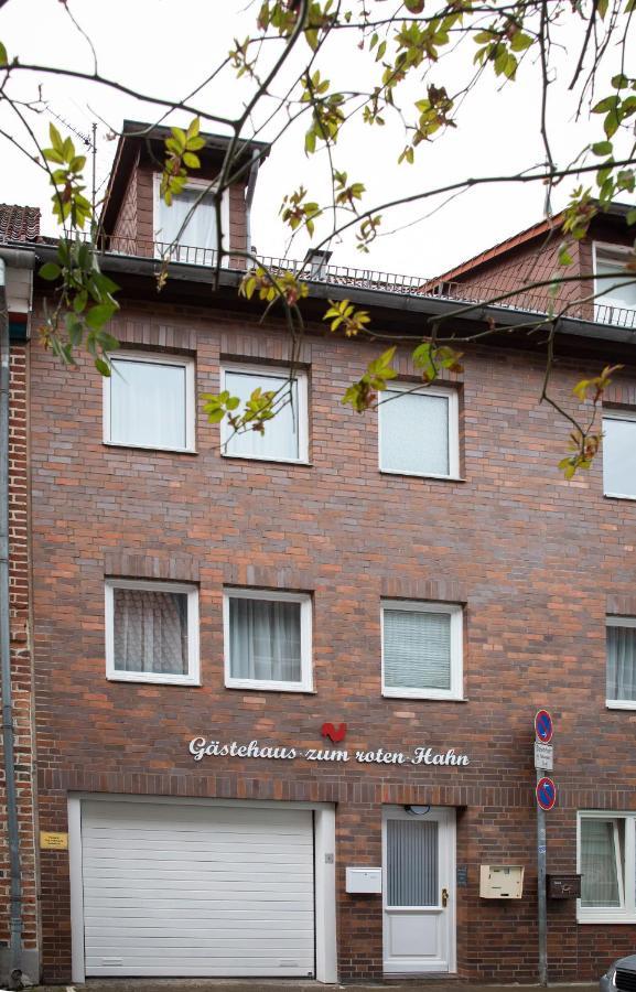 Gaestehaus Zum Roten Hahn ลือเนอบวร์ก ภายนอก รูปภาพ